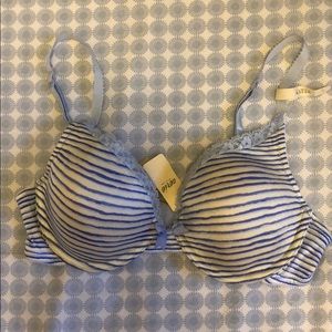 T-shirt Demi bra 34B